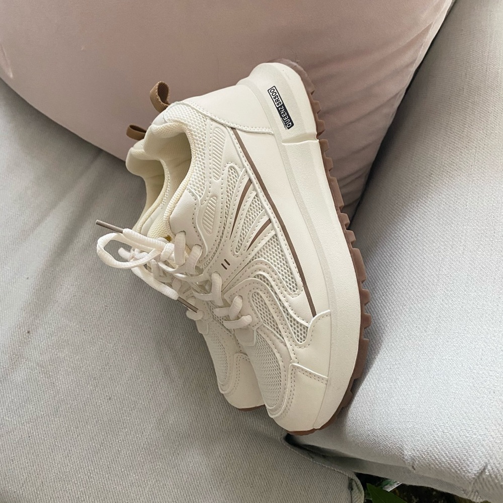 Chunky Neutral White Sneakers